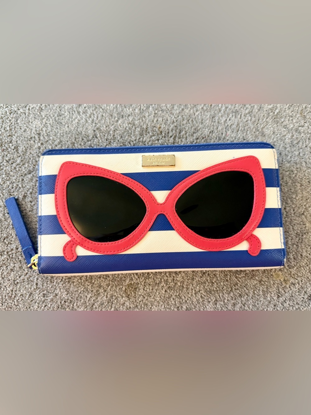 Kate spade make a splash sunglasses large wallet